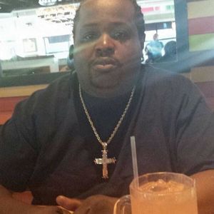 Meet your Posher, Larry